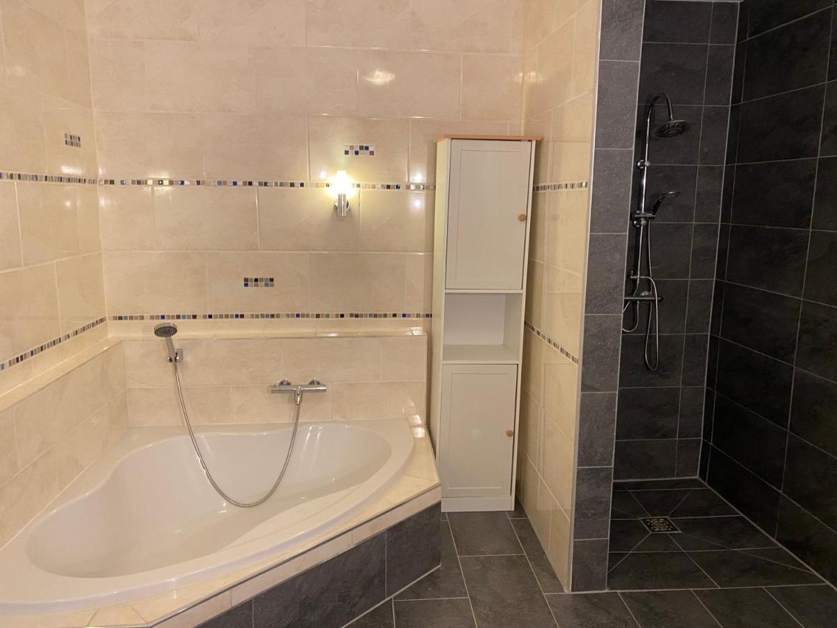 Ferienwohnung Julia Vlotho Ngoại thất bức ảnh